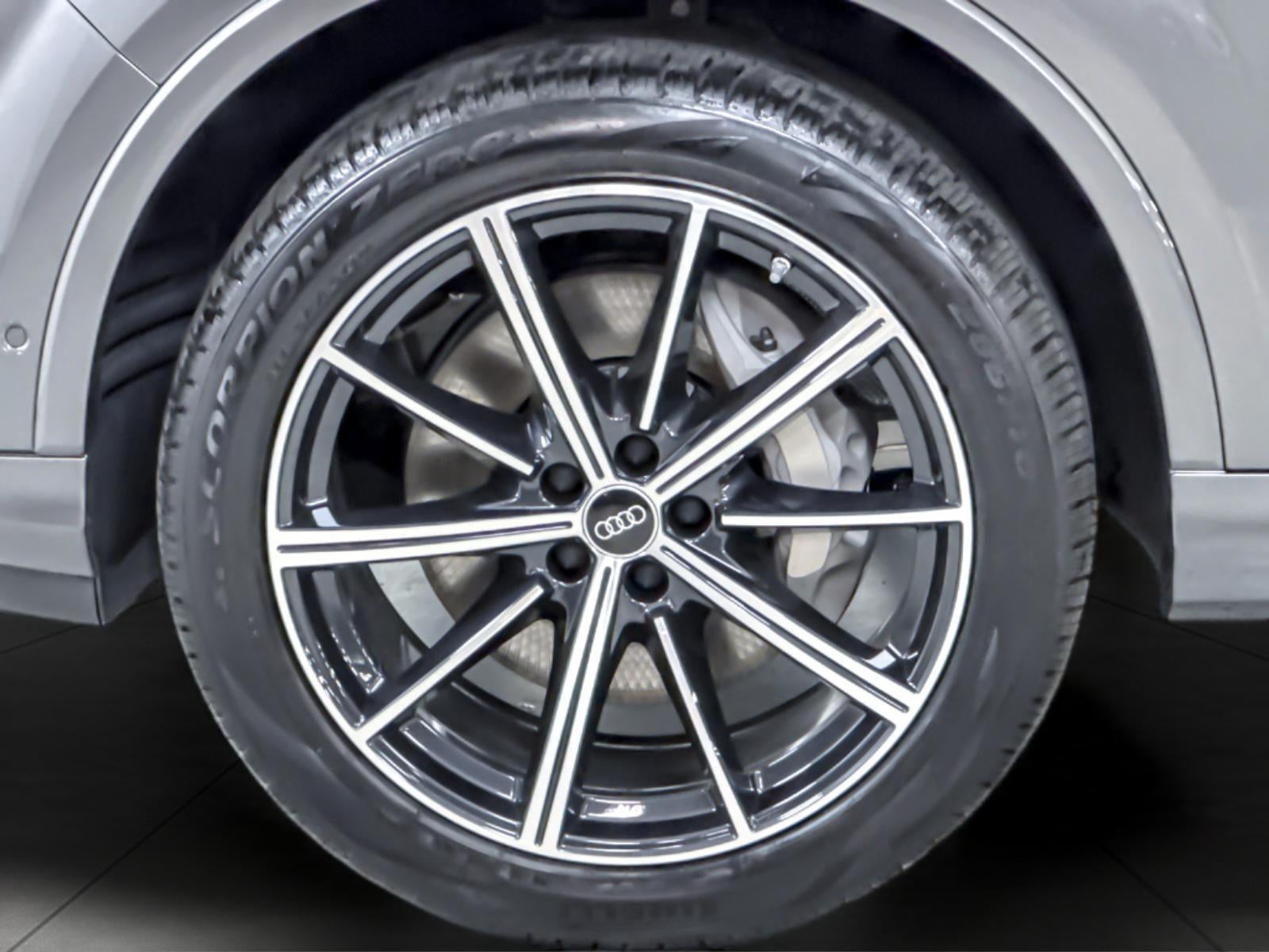 2026 Audi Q7 Premium Plus