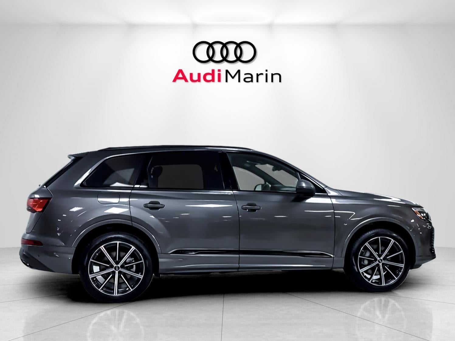 2026 Audi Q7 Premium Plus