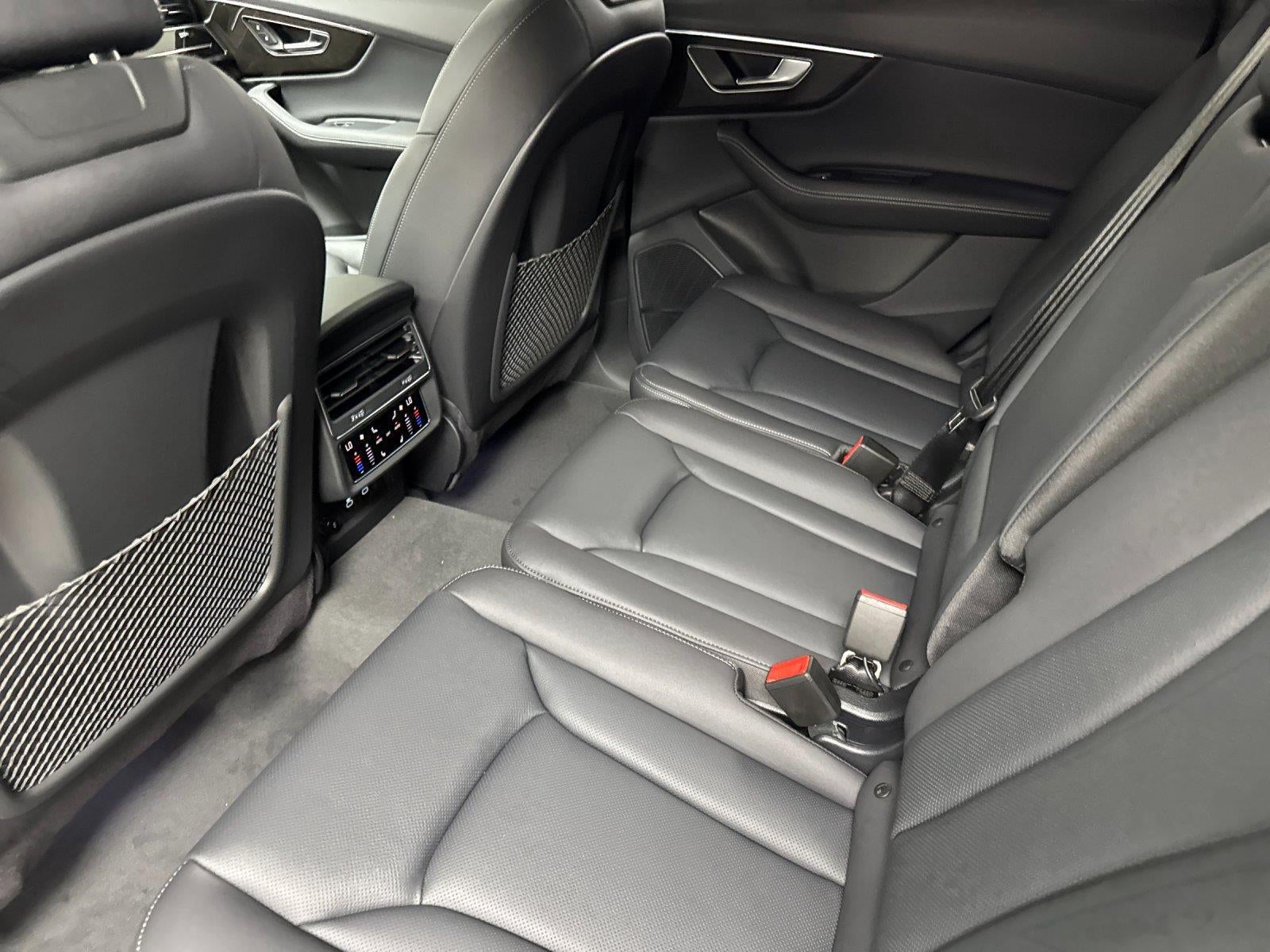 2026 Audi Q7 Premium Plus
