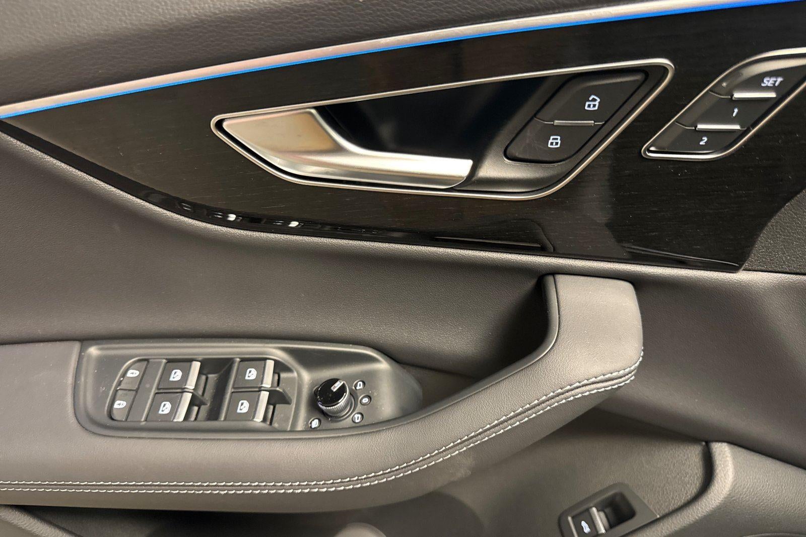 2026 Audi Q7 Premium Plus