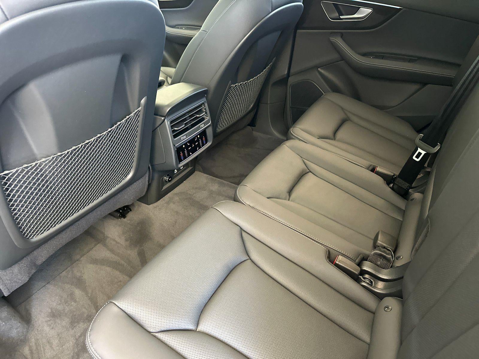 2026 Audi Q7 Premium Plus
