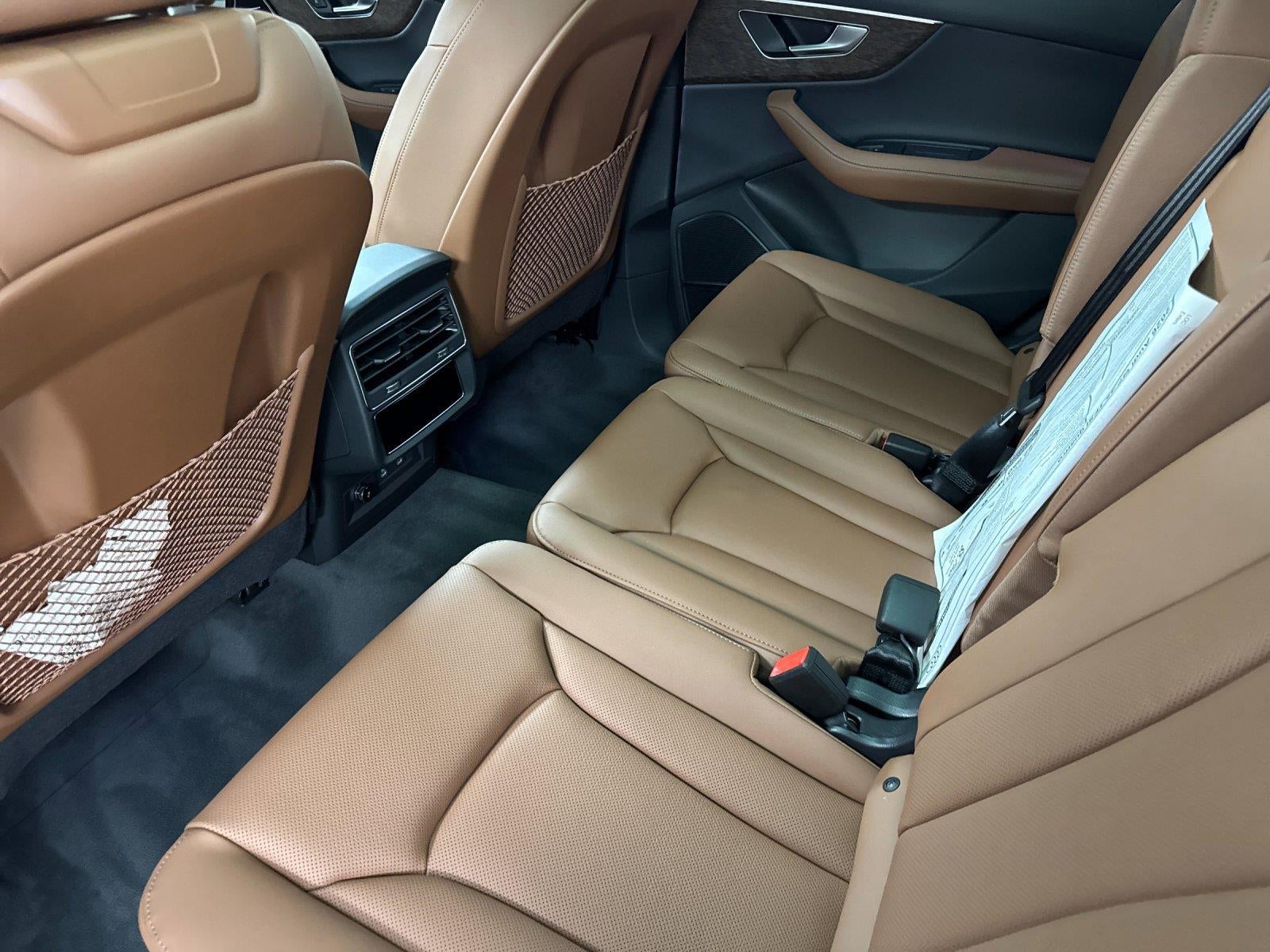 2026 Audi Q7 Premium Plus