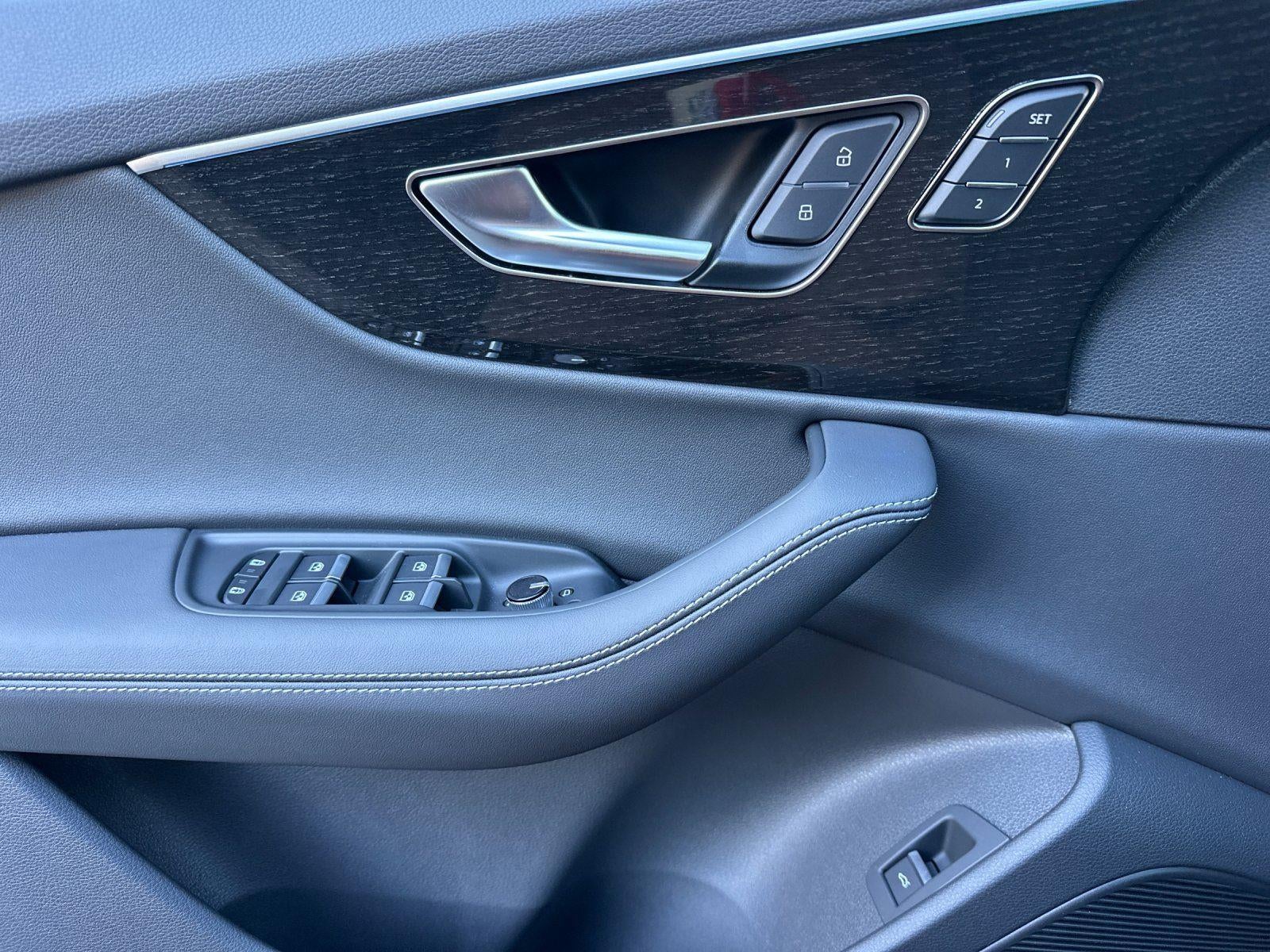 2026 Audi Q7 Premium Plus