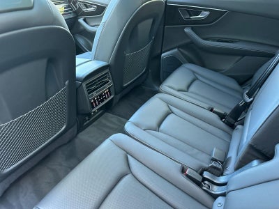 2026 Audi Q7 Premium Plus