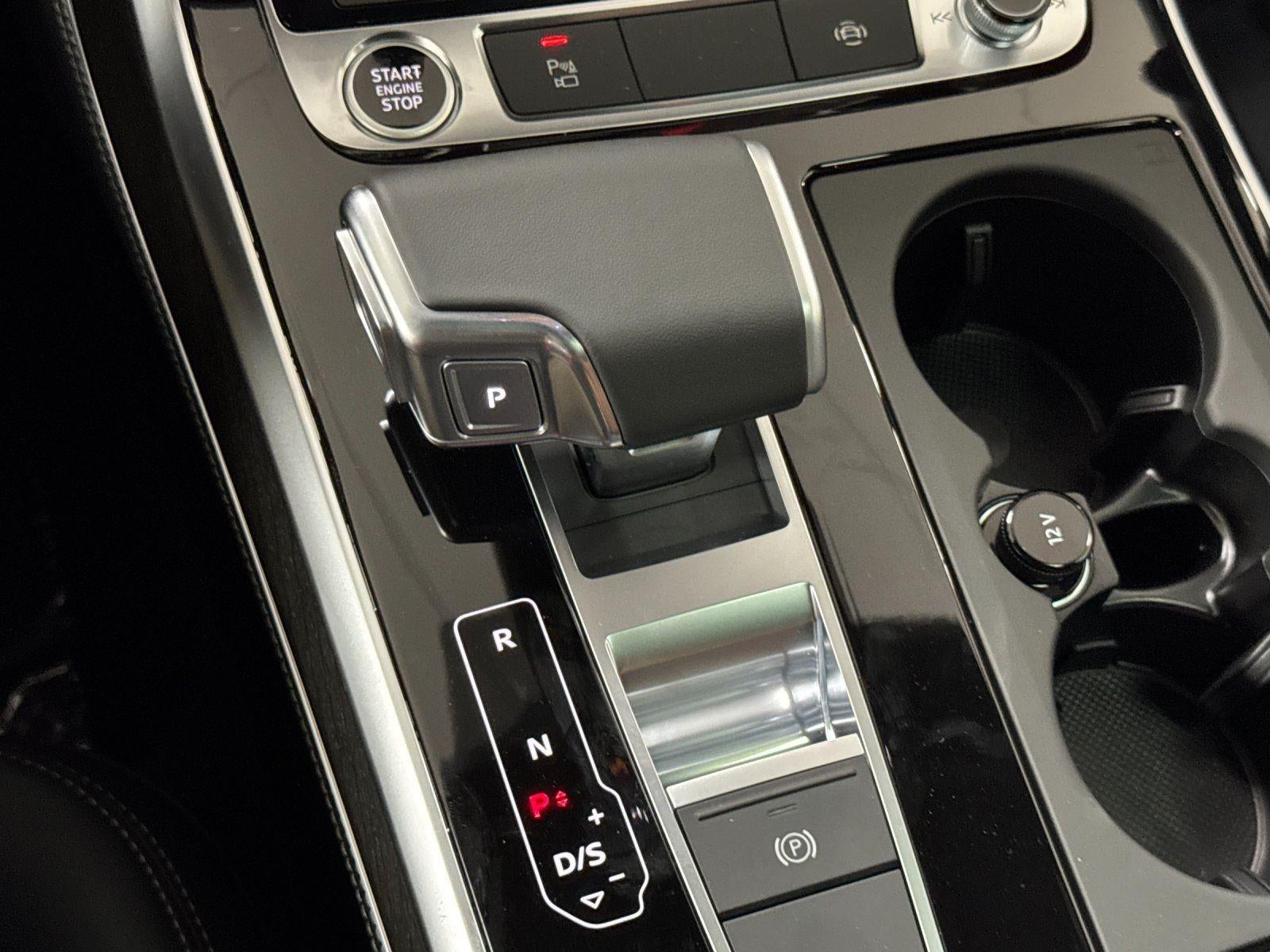 2026 Audi Q7 Premium Plus