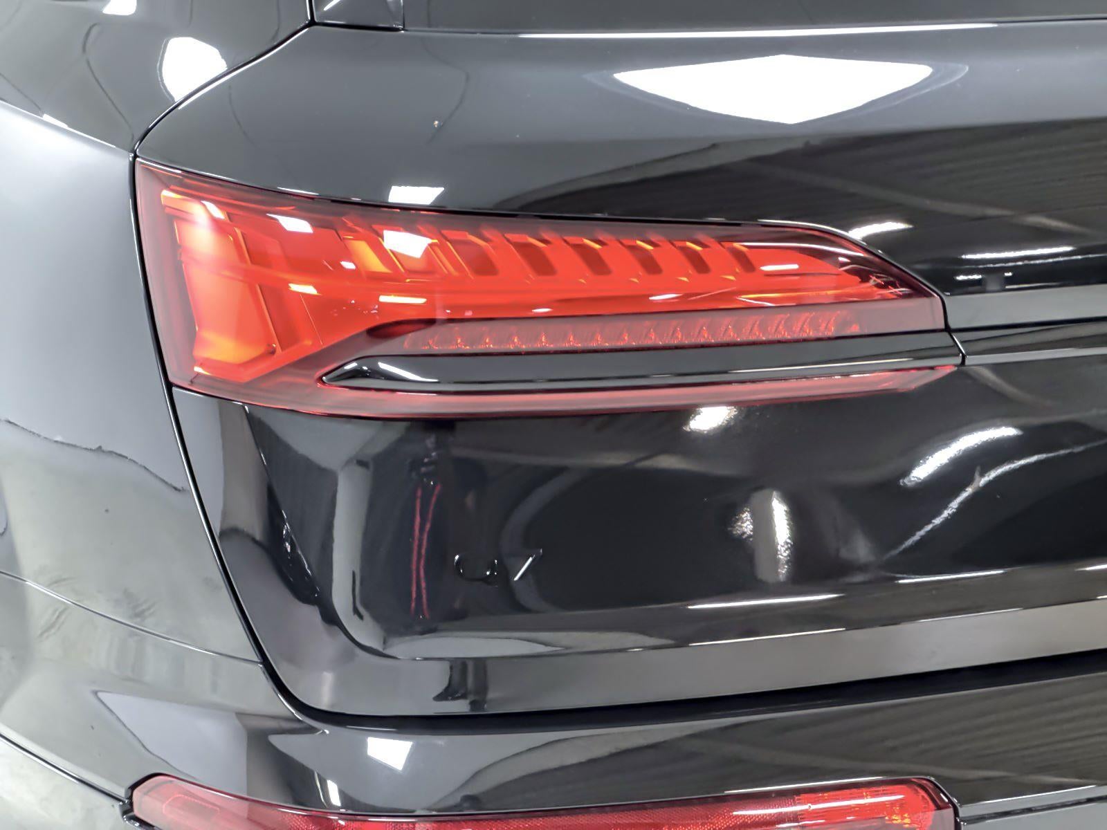 2026 Audi Q7 Premium Plus