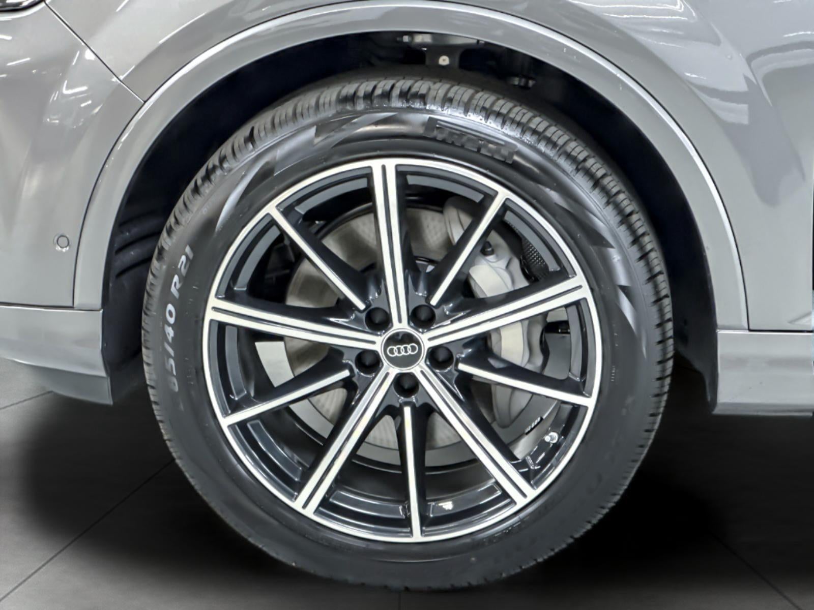2026 Audi Q7 Premium Plus