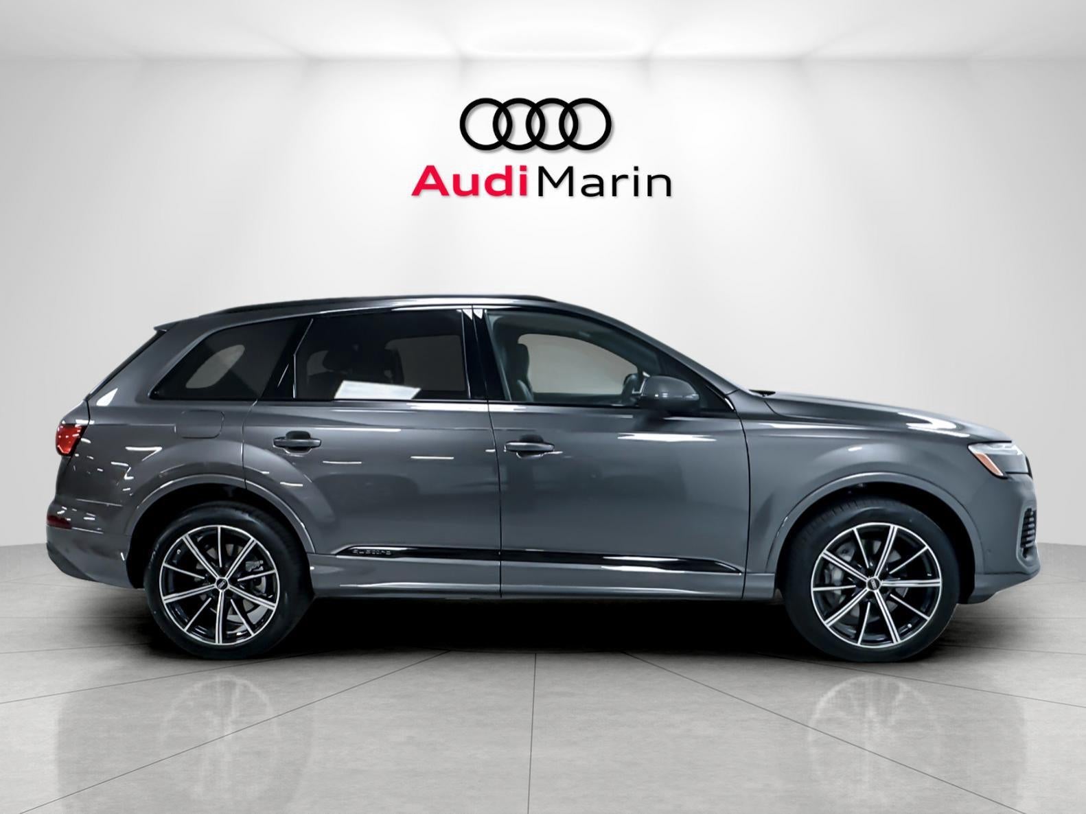 2026 Audi Q7 Premium Plus
