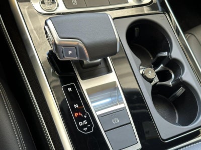 2026 Audi Q7 Premium Plus