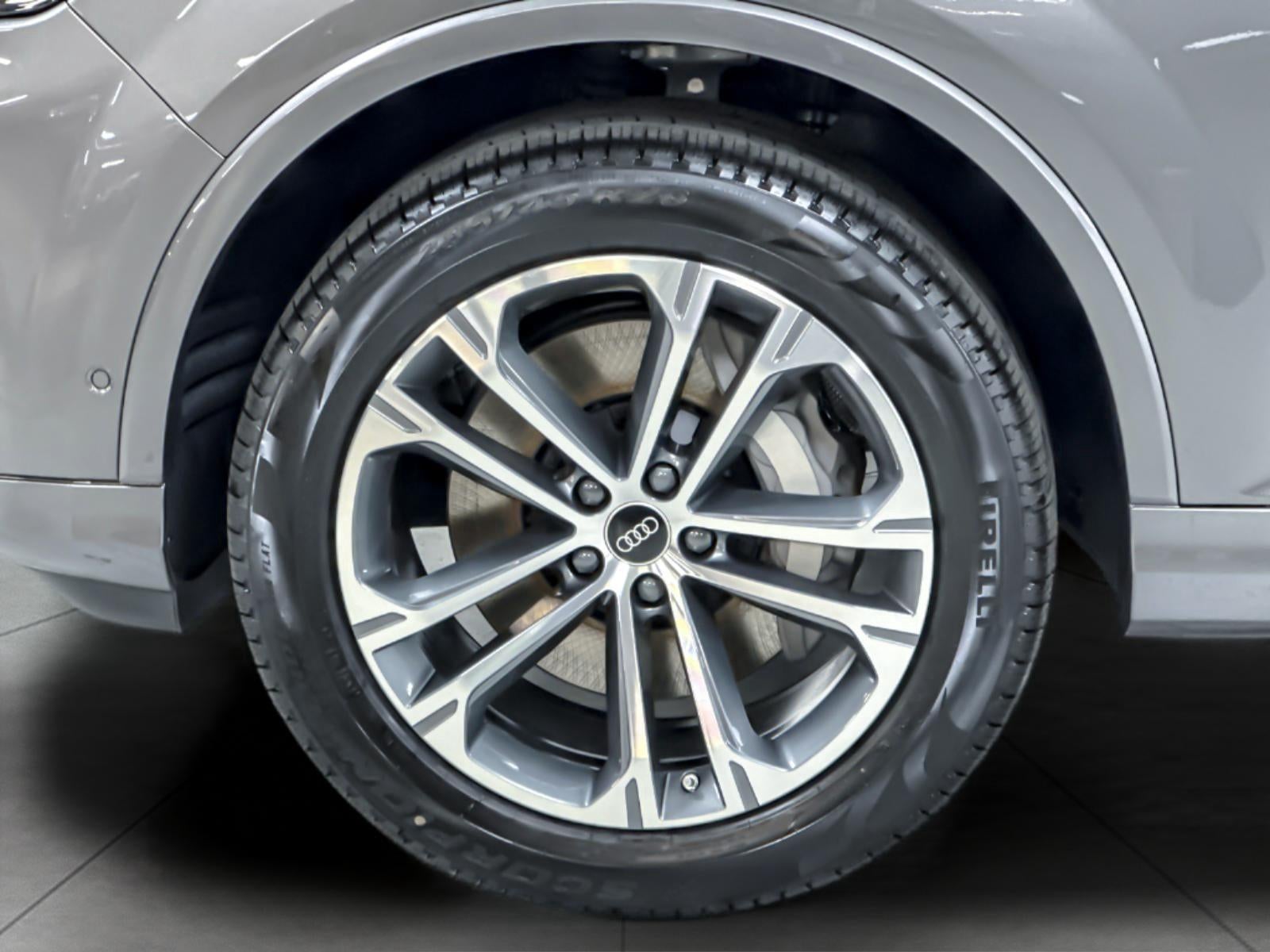2026 Audi Q7 Premium Plus