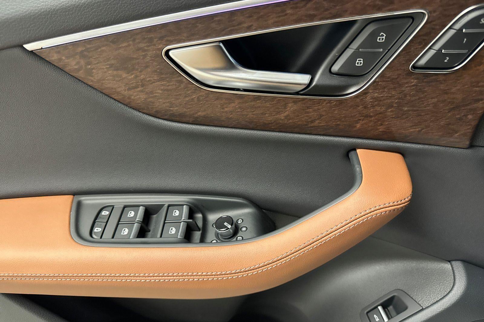 2026 Audi Q7 Premium Plus