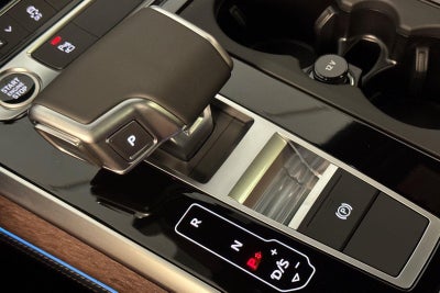 2026 Audi Q7 Premium Plus