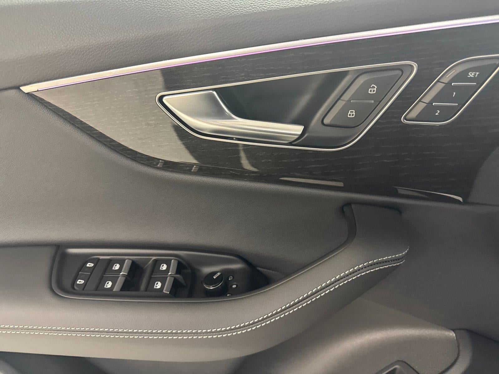 2026 Audi Q7 Premium Plus