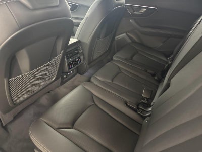2026 Audi Q7 Premium Plus