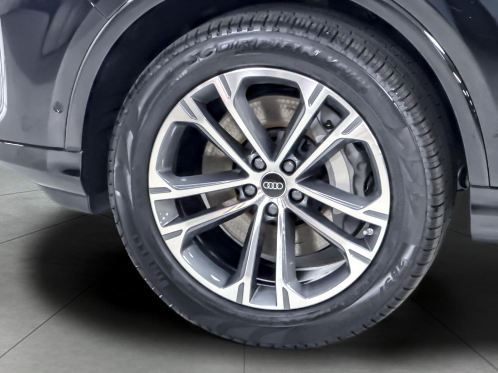 2026 Audi Q7 Premium Plus