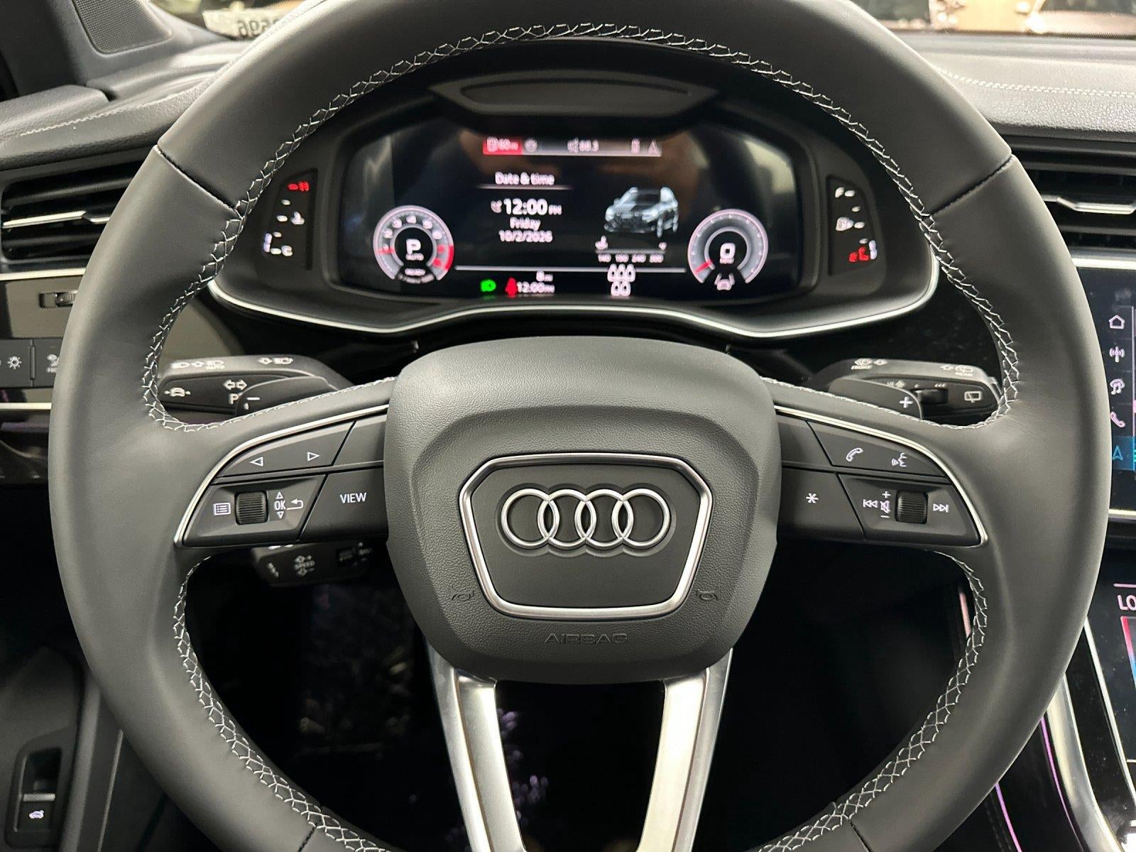 2026 Audi Q7 Premium Plus