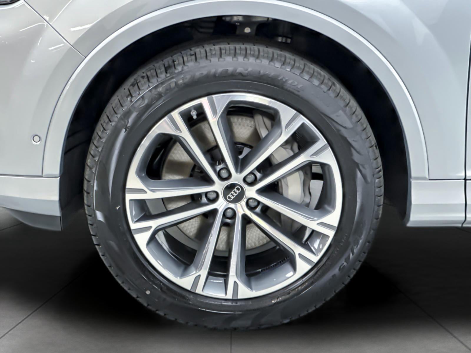 2026 Audi Q7 Premium Plus