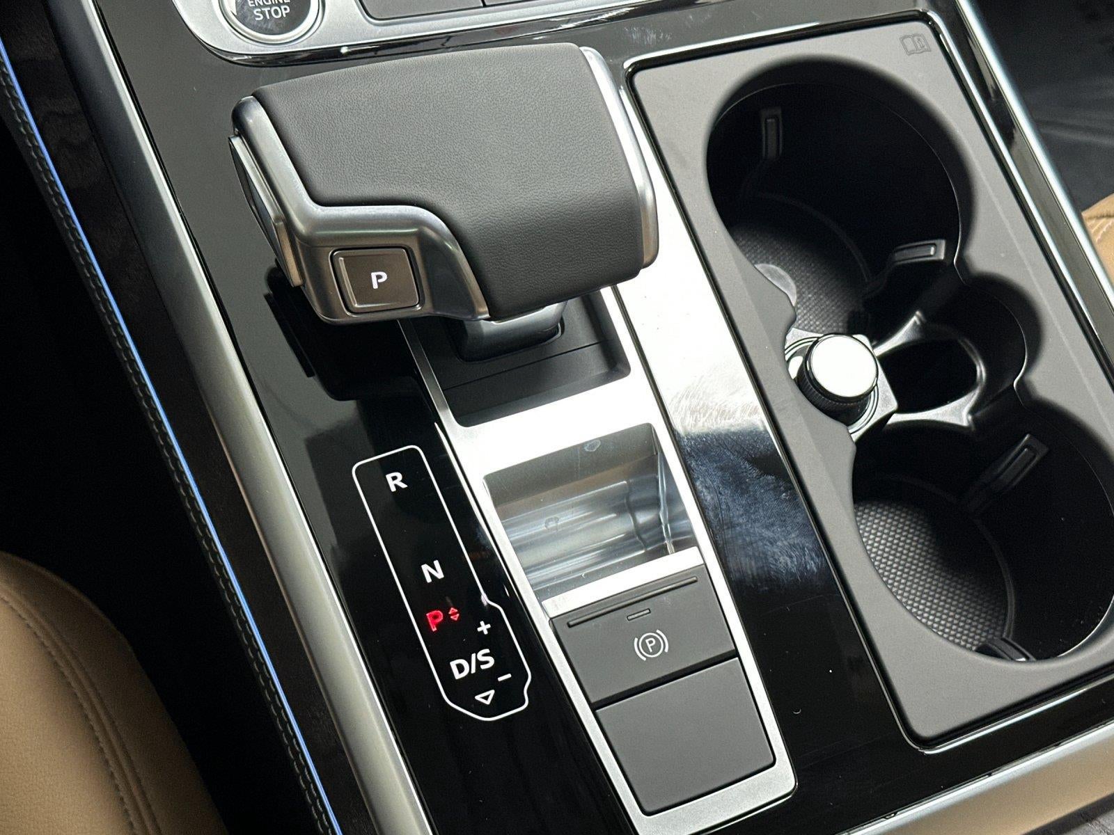 2026 Audi Q7 Premium Plus