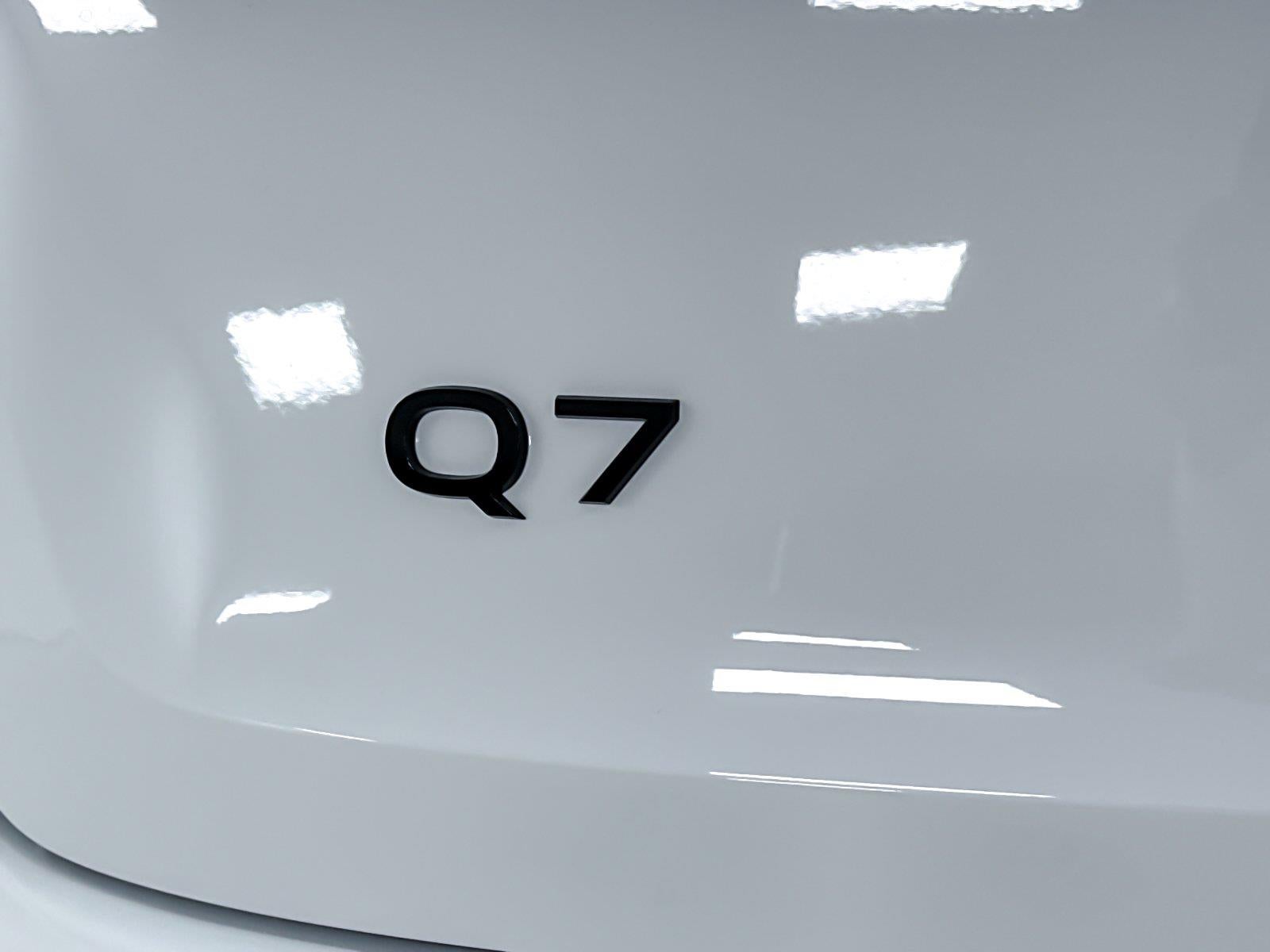 2026 Audi Q7 Premium Plus
