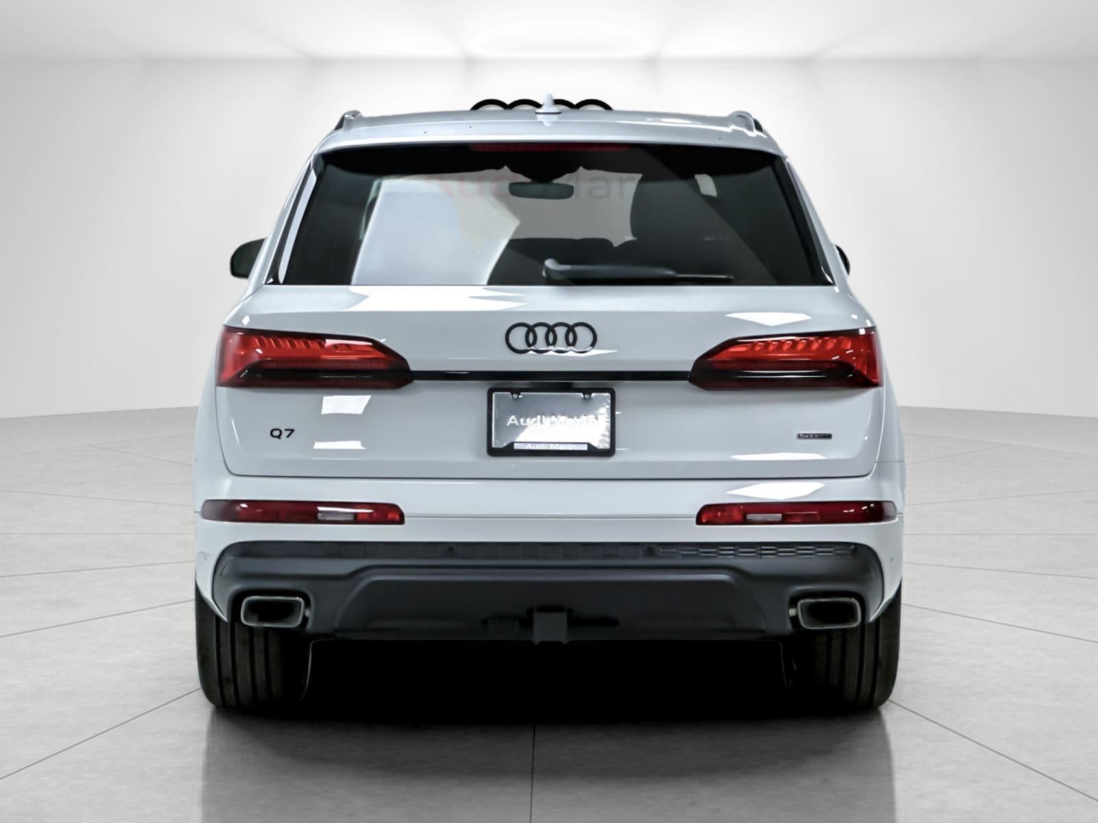 2026 Audi Q7 Premium Plus