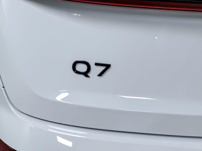2026 Audi Q7 Premium Plus