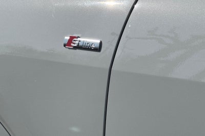 2026 Audi Q4 e-tron Premium Plus