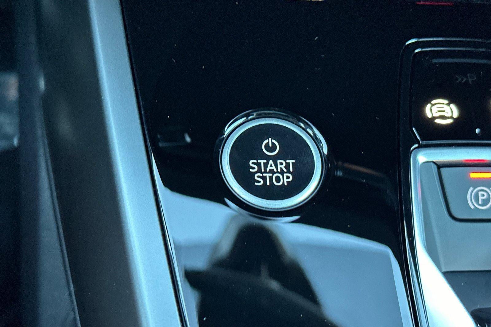 2026 Audi Q4 e-tron Premium Plus