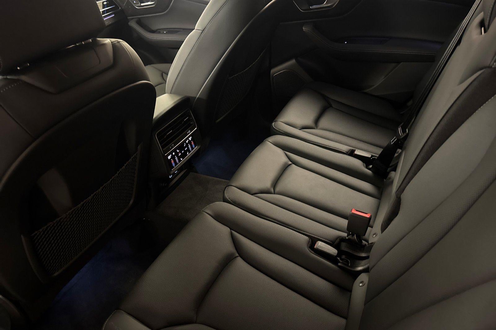 2026 Audi Q7 Premium Plus