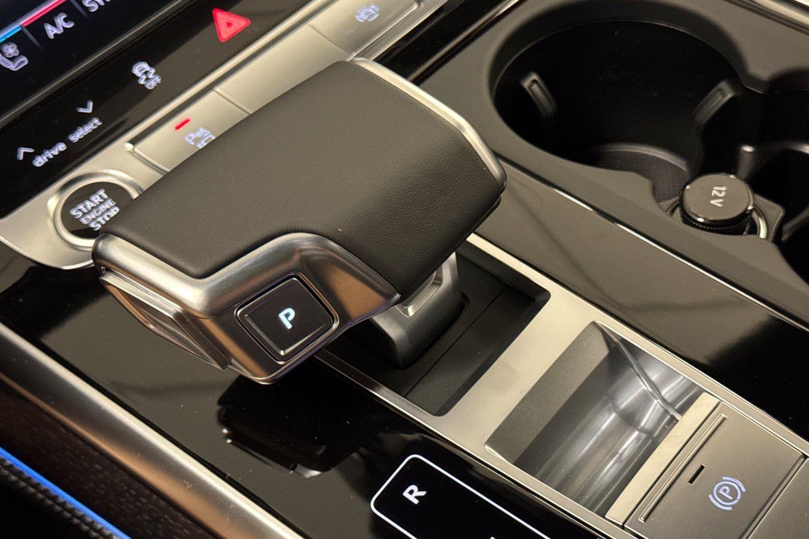 2026 Audi Q7 Premium Plus