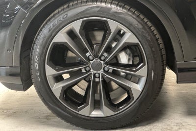 2026 Audi Q7 Premium Plus