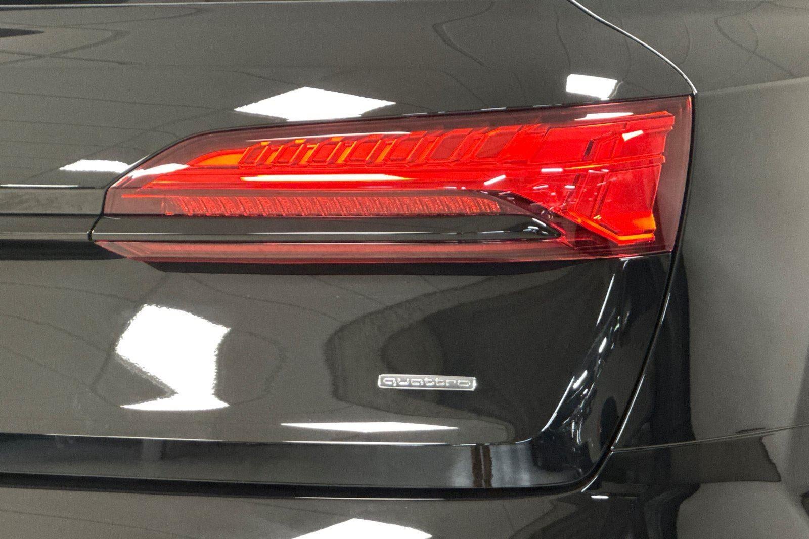 2026 Audi Q7 Premium Plus