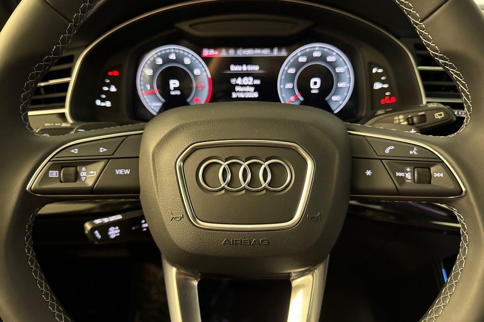 2026 Audi Q7 Premium Plus