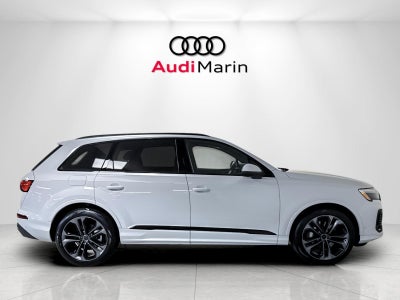 2026 Audi Q7 Premium Plus