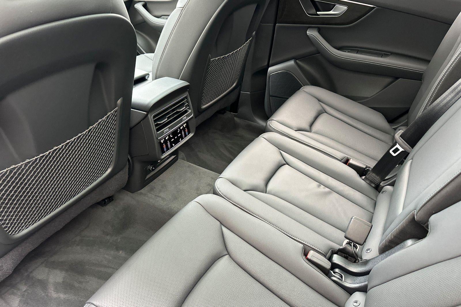 2026 Audi Q7 Premium Plus