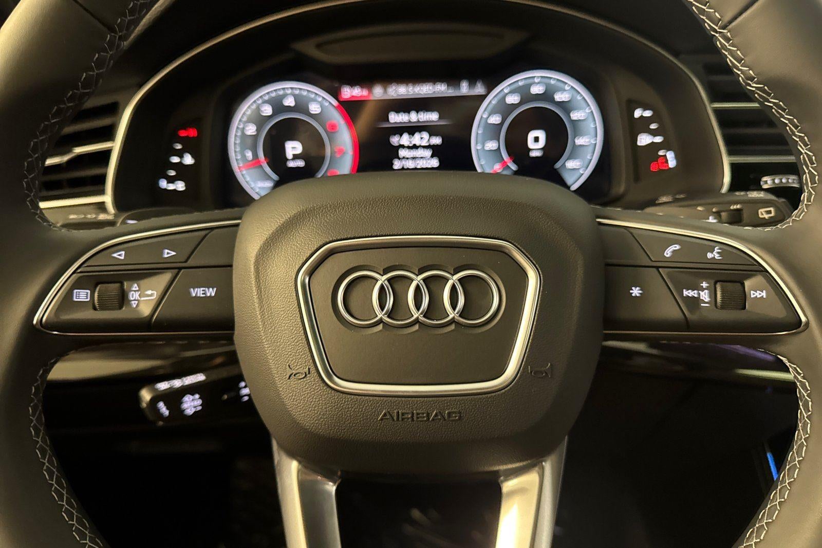 2026 Audi Q7 Premium Plus