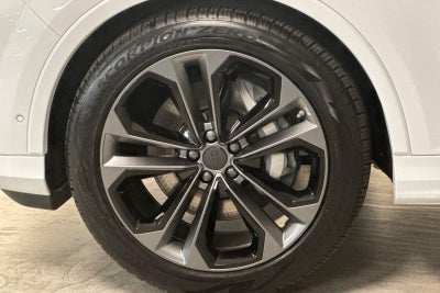 2026 Audi Q7 Premium Plus