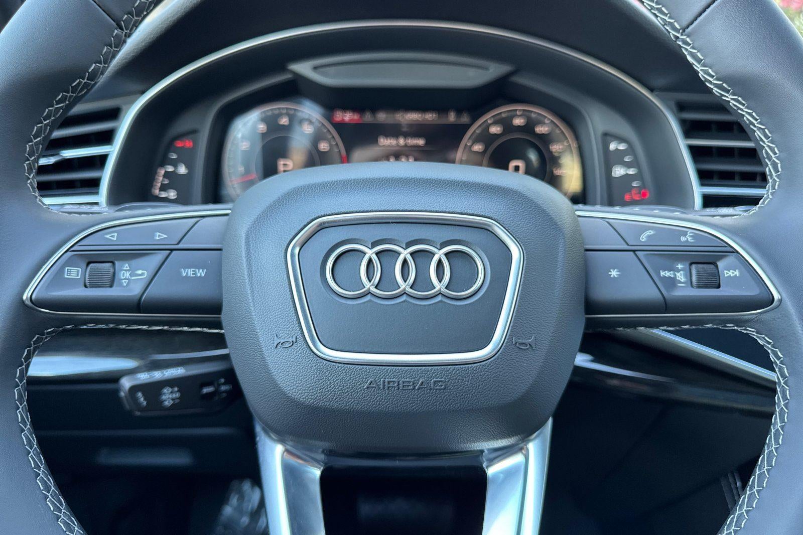 2026 Audi Q7 Premium Plus