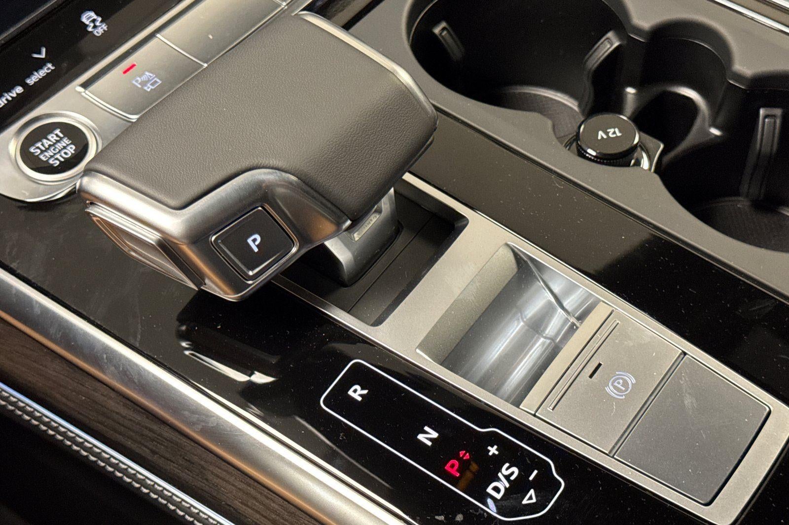 2026 Audi Q7 Premium Plus