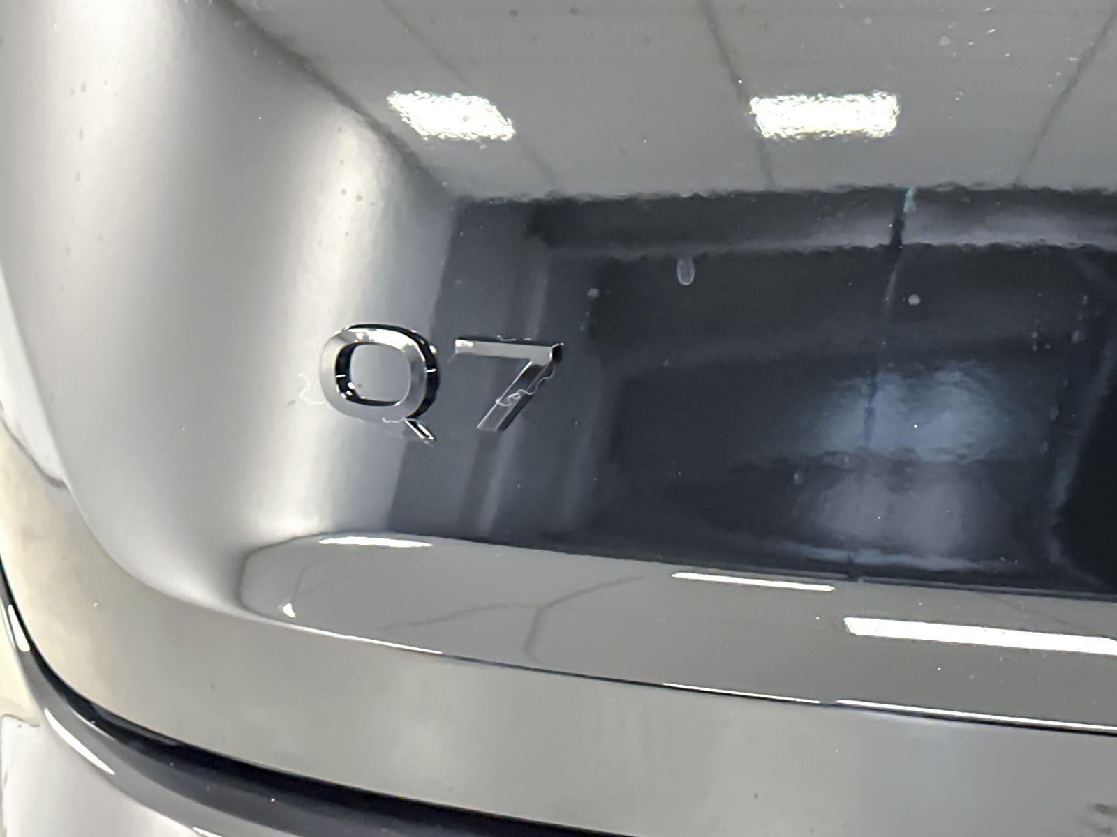 2026 Audi Q7 Premium Plus