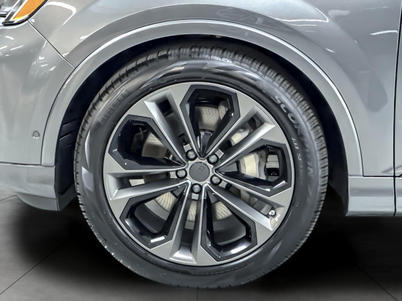 2026 Audi Q7 S line Premium Plus
