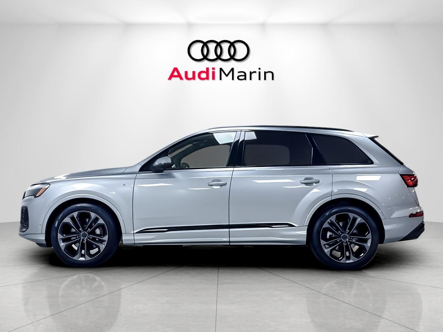 2026 Audi Q7 S line Premium Plus