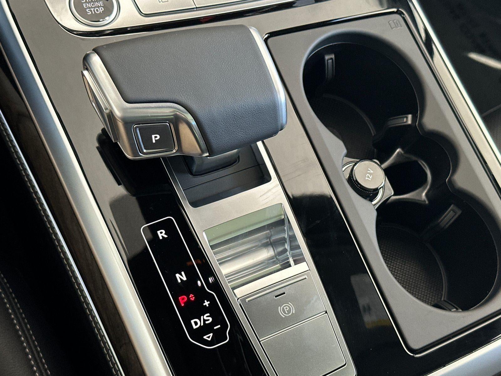 2026 Audi Q7 S line Premium Plus