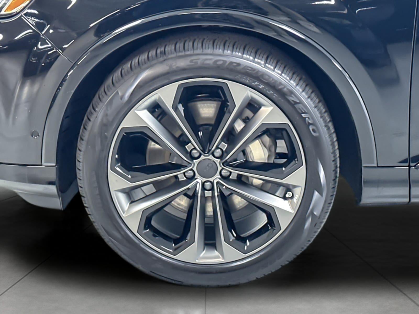 2026 Audi Q7 S line Premium Plus