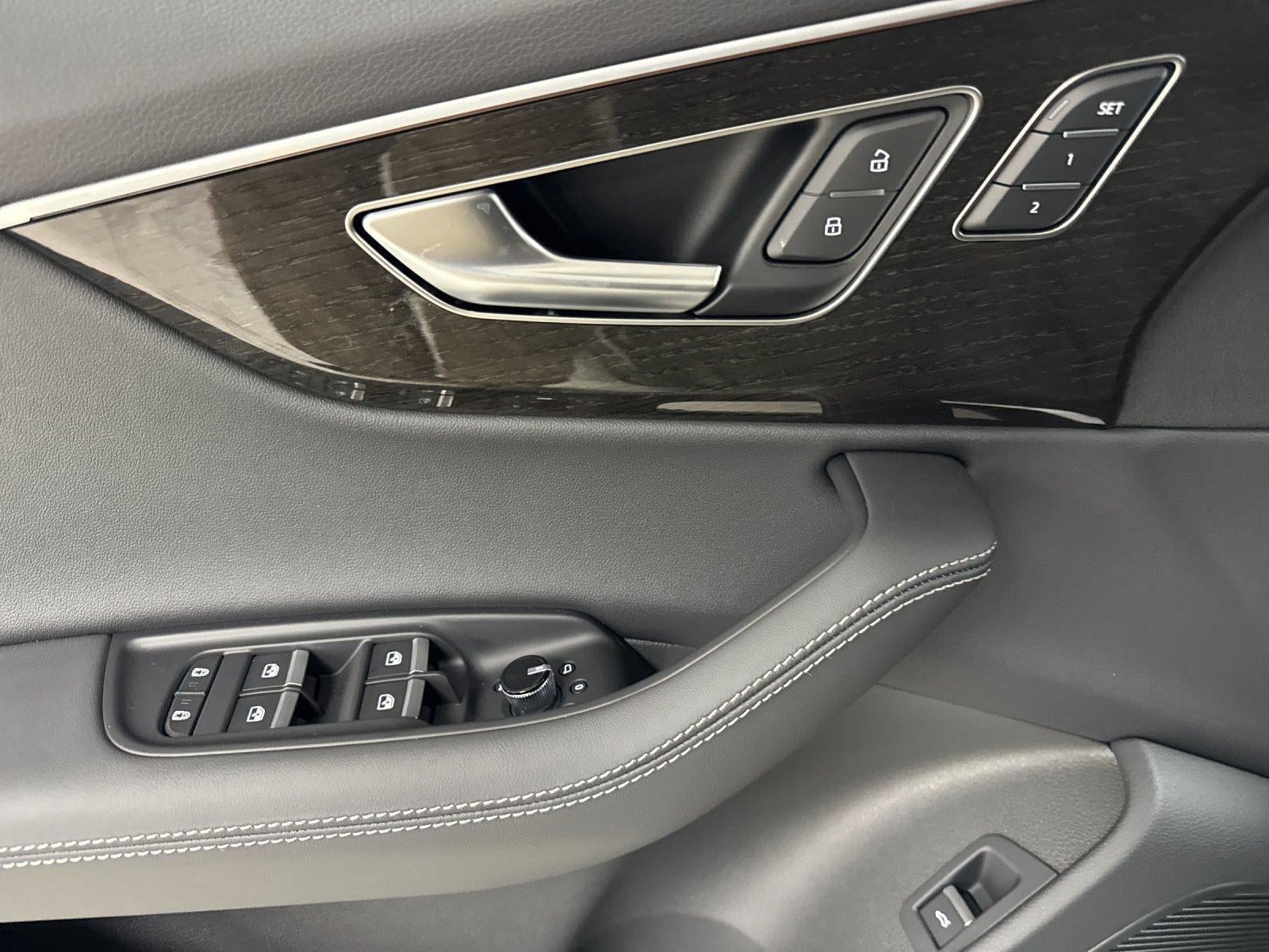 2026 Audi Q7 S line Premium Plus