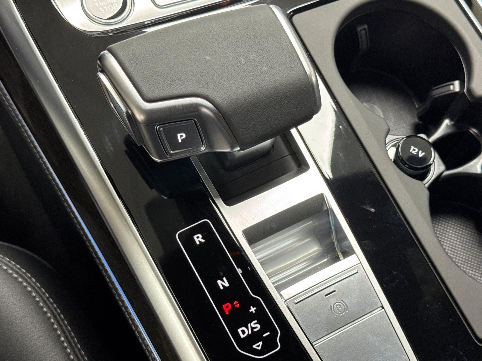 2026 Audi Q7 S line Premium Plus