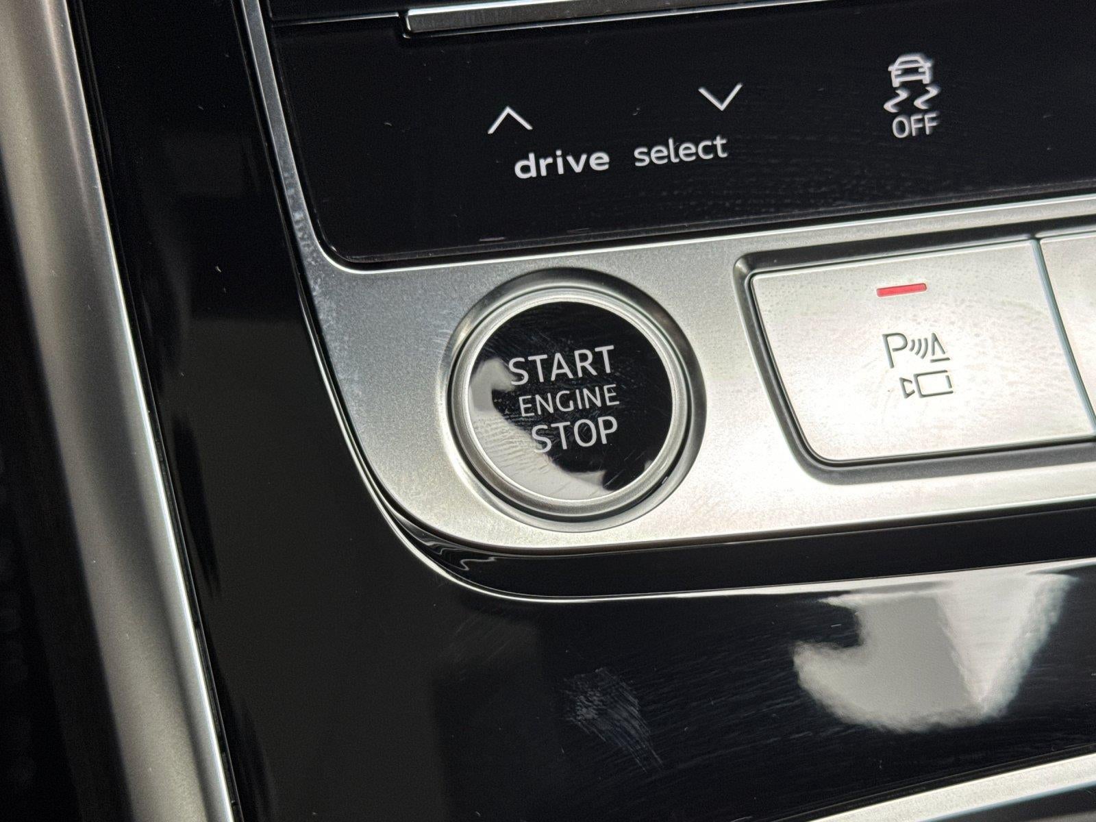 2026 Audi Q7 S line Premium Plus