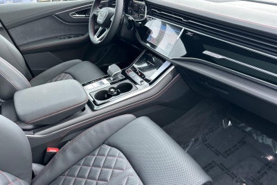 2026 Audi SQ7 Prestige