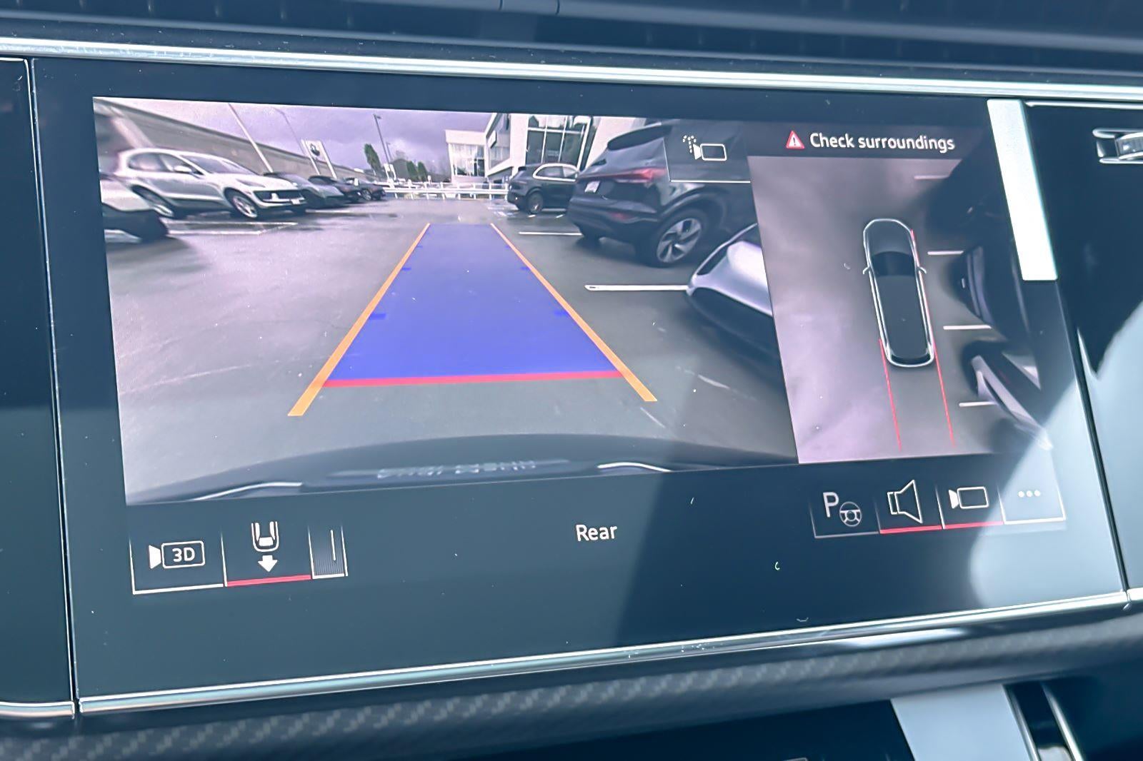 2026 Audi SQ7 Prestige