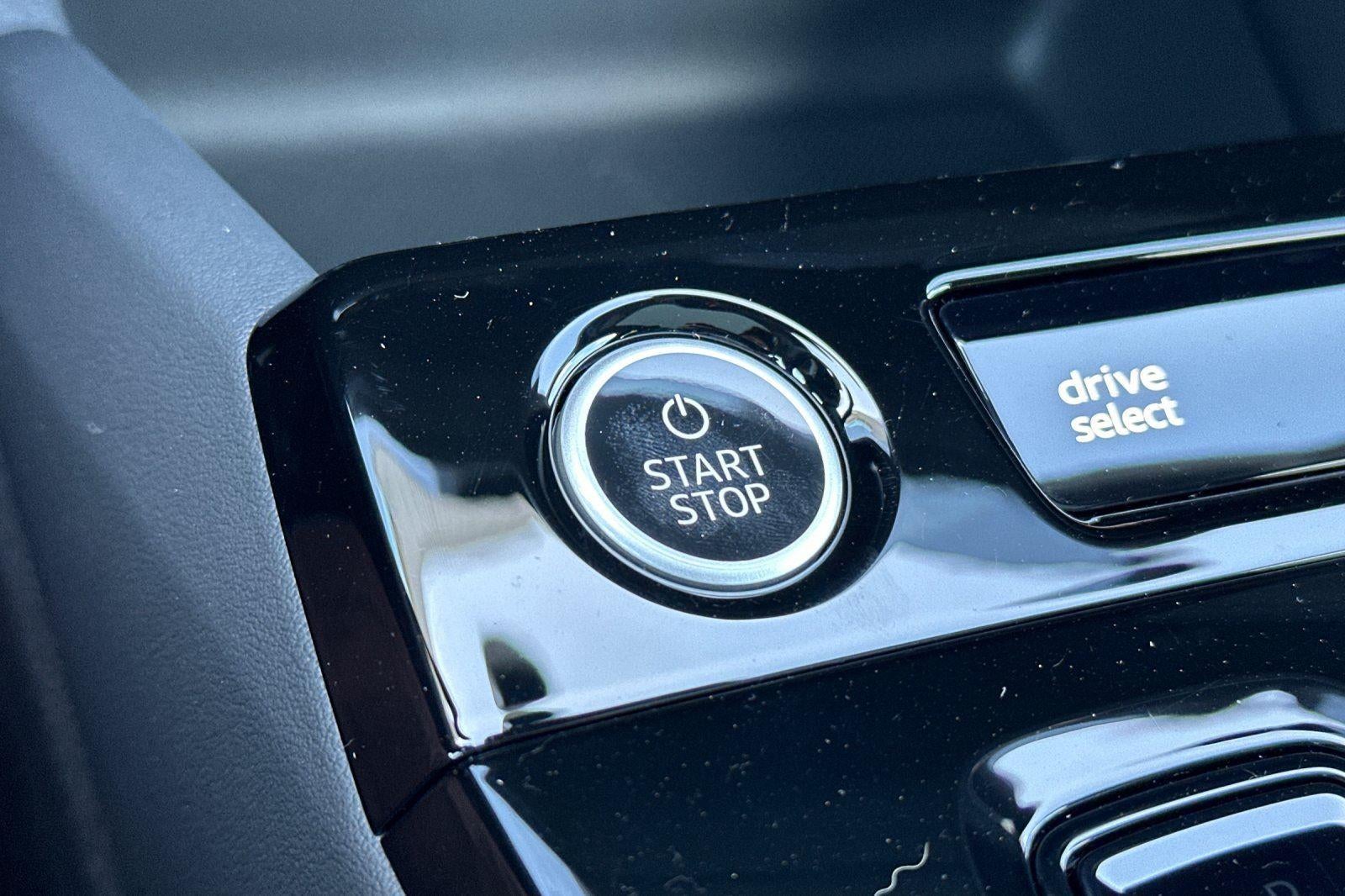 2025 Audi A6 e-tron Premium Plus