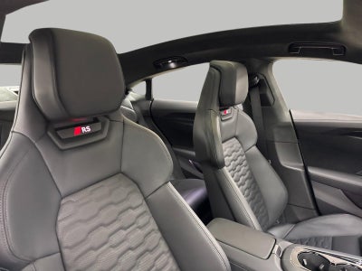 2026 Audi RS e-tron GT performance